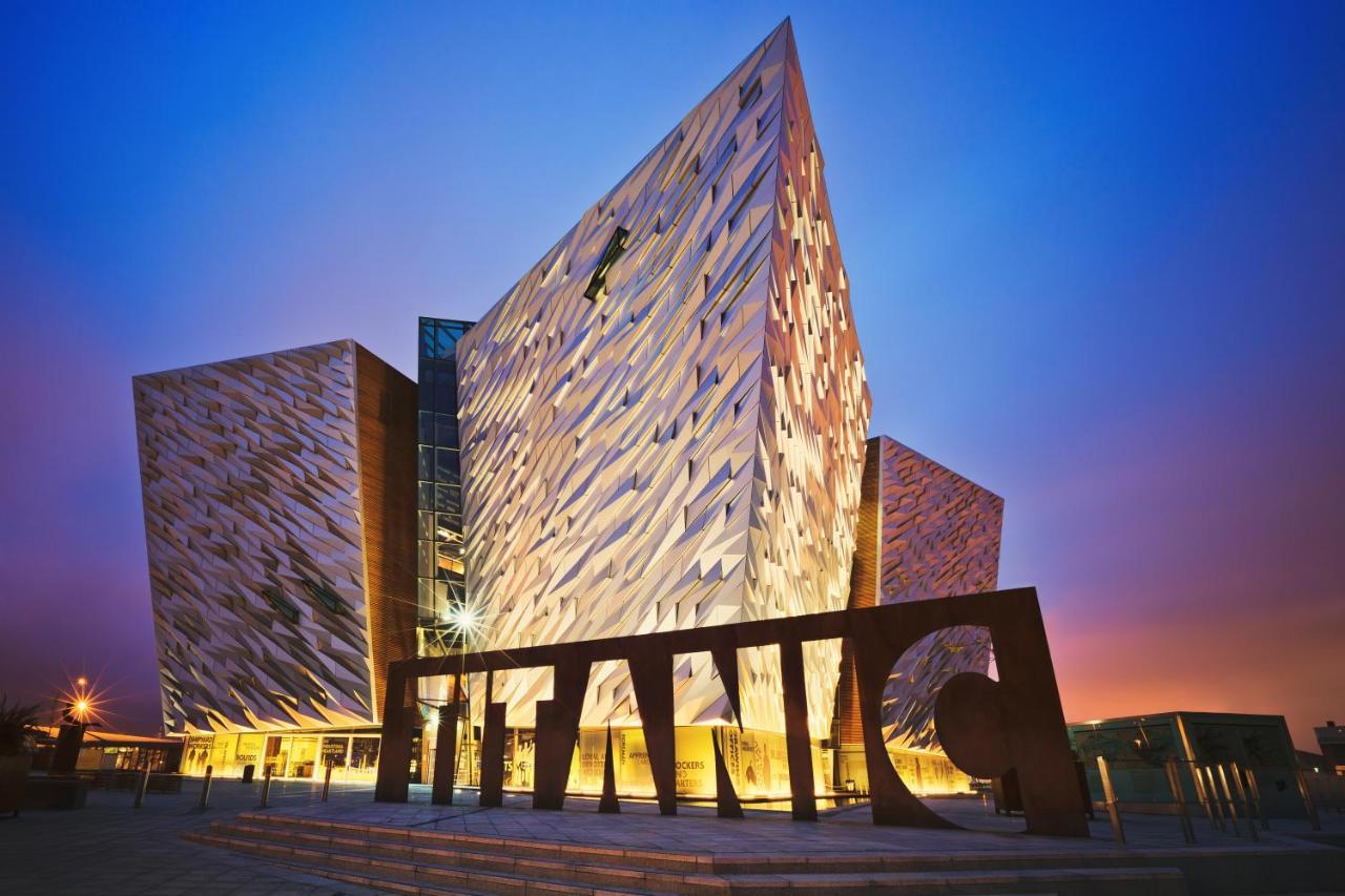 Ibis Belfast City Centre Exterior foto